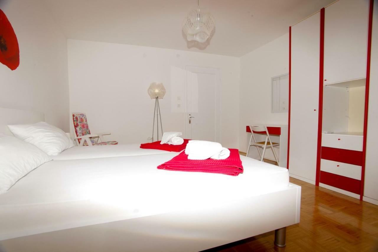 Apartments Marta Crikvenica Buitenkant foto